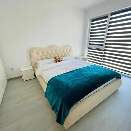 Yamaluxe - Citadel *